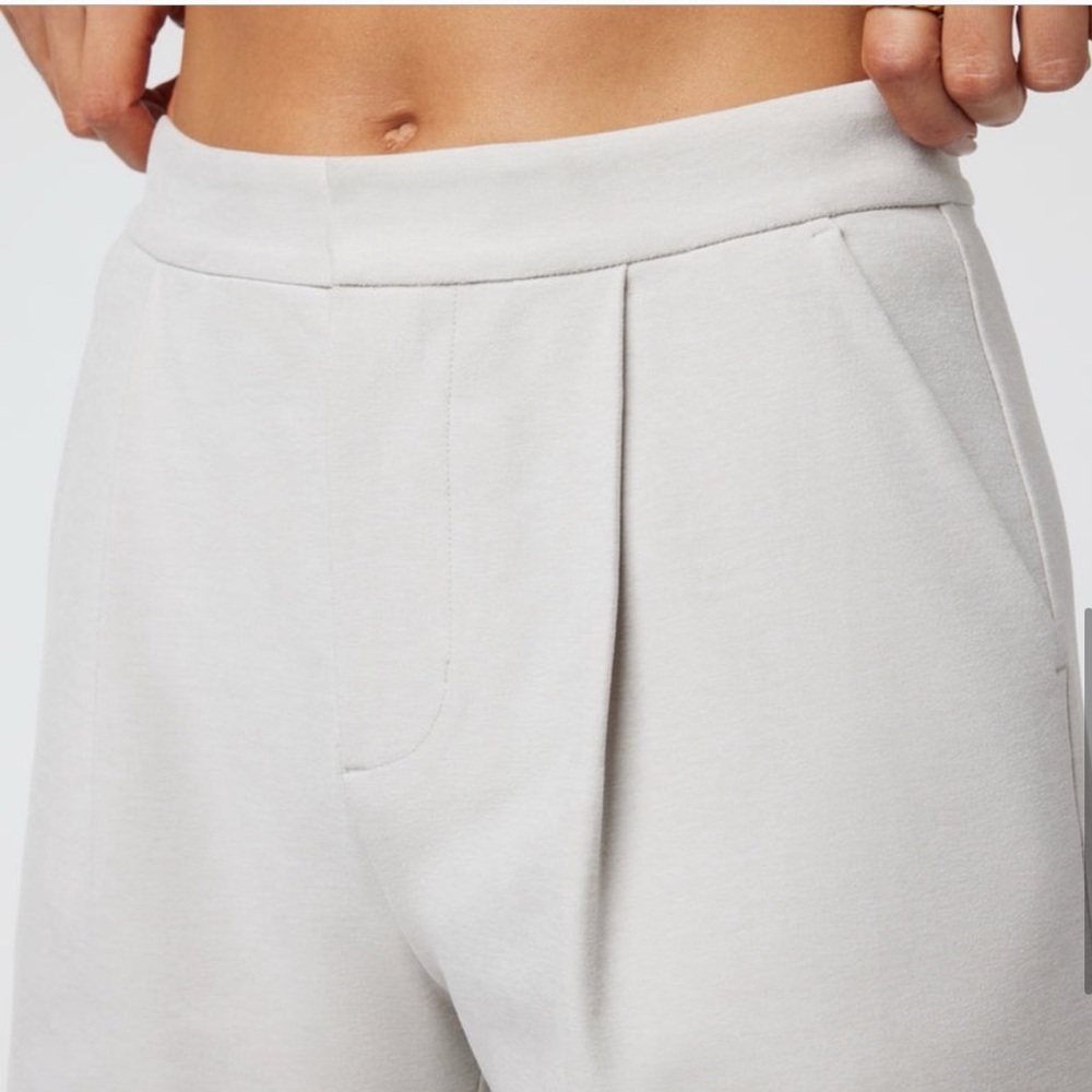 Vuori Wide-Leg Pants in Light Gray - Picture 13 of 13